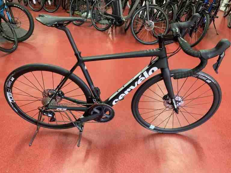 Cervelo R3 Ultegra bike 2019 - 2400 USD
Cervelo R3 Ultegra DI2 Bike 2019- 3000 USD
Cervelo D3 Ultegra DI2 bike 2019 - 3350 USD
Cervélo S3 Ultegra D12 bike 2019 - 6000 USD
Note : All bikes are...