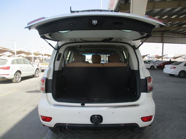 2016 Nissan patrol le platinum2016 Nissan patrol le platinum