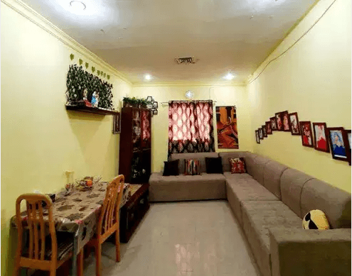 2 BHK 180 KWD Flat with house hold items KWD 200 for Sale