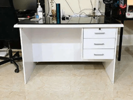 Office computer table with tempered glass for sale!
