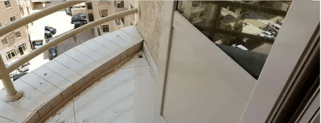 Salmiya, large studio fully furnished with balcony