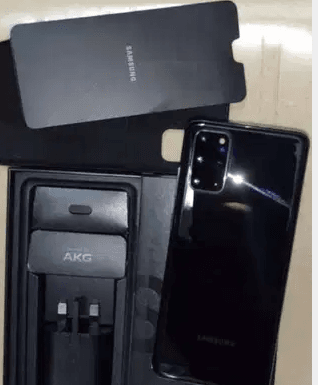 Samsung S20 plus 5g
Samsung Galaxy S20+ 5 G
- 6.7 inches Screen Size
- 1440 x 3200p Display Resolution
- 128GB Storage Capacity / 12GB Ram
- Triple Main Camera
- Single Selfie Camera
- Non-removable L...