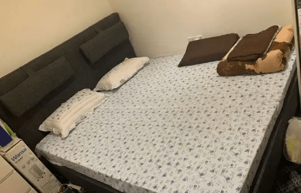 Double Bed with Mattress For Sale
Bed size is 180*200
Low height
Cloth material
Ideal for families with small children
Mattress - Al Baghli