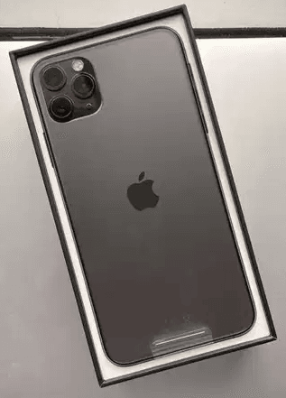 I phone 11 pro Max 256 giga
For sale only iphone 11 pro max 256 GB space grey as new with all original accessories and box used 4 months with no dent or scratch still in warranty
For contact99194783