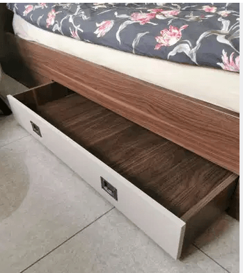 Bedroom Items for Sale (Separate or together)
Bed 130x200 CM with multi storage with mattress from Abyat in excellent condition (unassembled) - 40 KD
Bedside table from Abyat in excellent condition -...