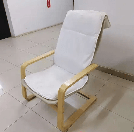 Ikea poeng chair Only 5KD
Ikea poeng chair
We serve you at an affordable price of 5KD.
Please give me a lot of messages.
Thank you.