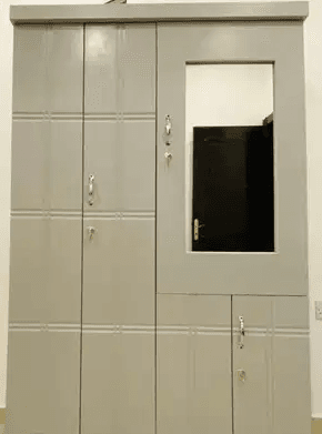 Westerner Home Furniture for sale.
Excellent condition of cupboard, 1 bed side table along with mirror stand and also one computer study revolving chair. All interns in a good condition.