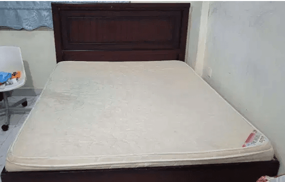 Medium Size Cot with Fresh and New look
Medium Size Cot with Fresh and New look, I purchased it new for 25 kwd and used more than 2 years. The bed is still look like new and very good condition. Will...
