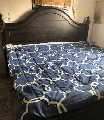 Full Bedroom Set For Sale with Dressing Table
Selling Full Bedroom Set
in perfect Condition
Consist of. king Size Bed
3 Door Wardrobe
With 2 Side Table
And One Dressing Table with Glass ( Huge )
Tran...