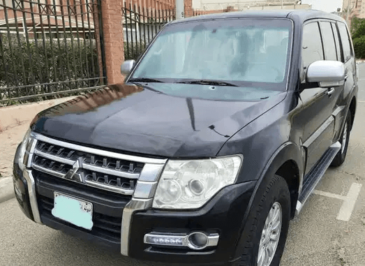 Mitsubishi Pajero 2015
Mitsubishi Pajero 2015.
Black Colour.
92000 kms.
Original Paint.
Excellent condition.
Engine & gear perfect.
Minor Accident in front but Airbag is intact.
Price KD 2150=
(F...