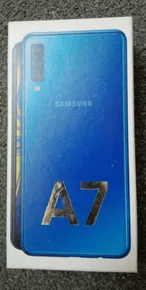Samsung Galaxy A7 2018
Samsung Galaxy A7 2018 model 4gb ram 128gb internal only box open gifted by someone box charger headphone all things available