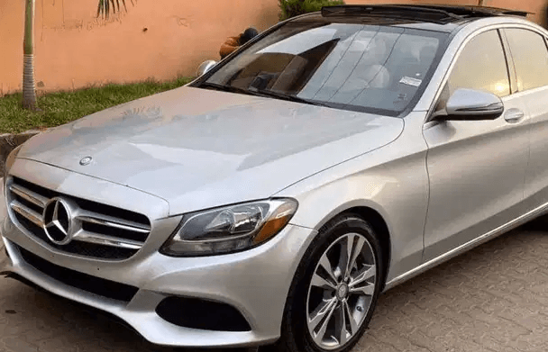 Mercedes Benz
selling my Mercedes Benz C300 2016 model with cream leather interior. Loaded with panoramic roof and everything still like new, front and back camera with navigation system. Contact if...